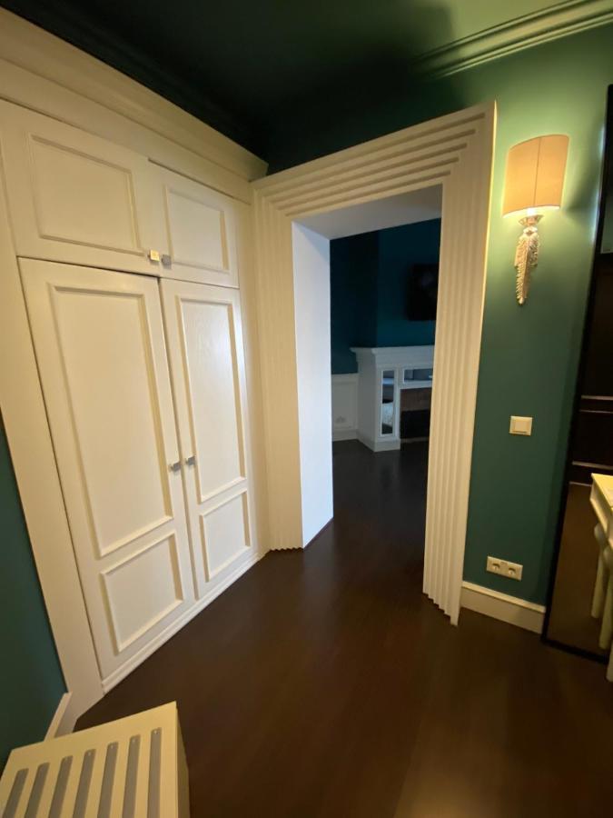 Georg Park Hotel Tarashany Екстериор снимка