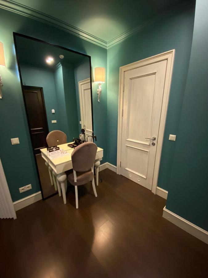 Georg Park Hotel Tarashany Екстериор снимка